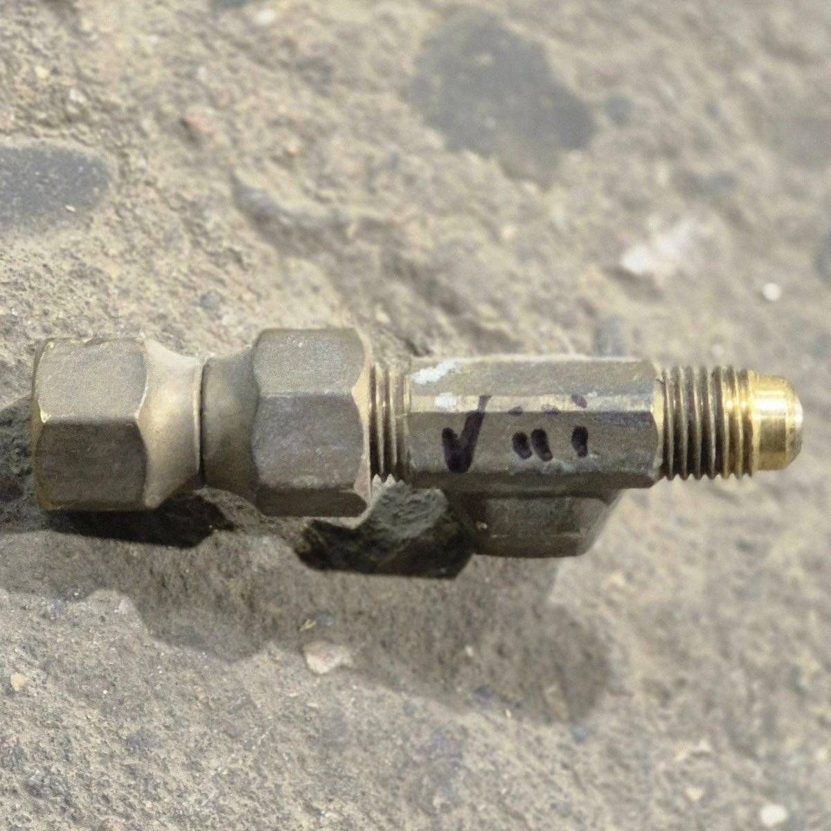 Used Norcold Pressure Tap and Swivel Connector Assembly - 621173 - Photo 4