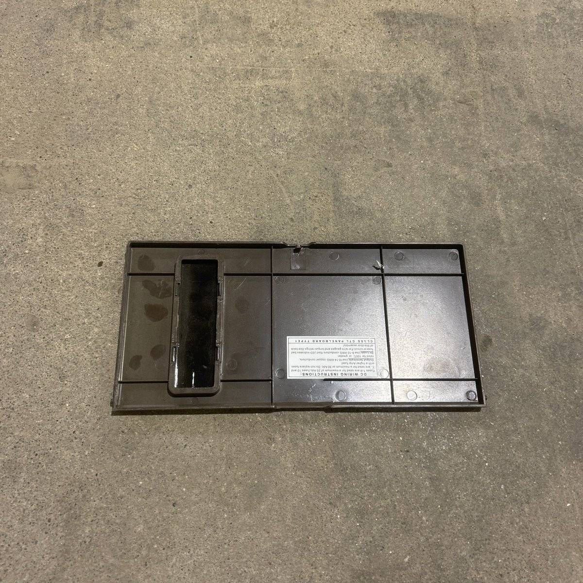Used WFCO Converter Door WF8955PEC-DA - Photo 4