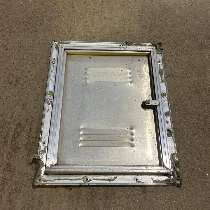 Used Square Cornered Cargo Door - 15.75 X 11.75 X .75 - 10.75 X 13.75 X .50 - Photo 4