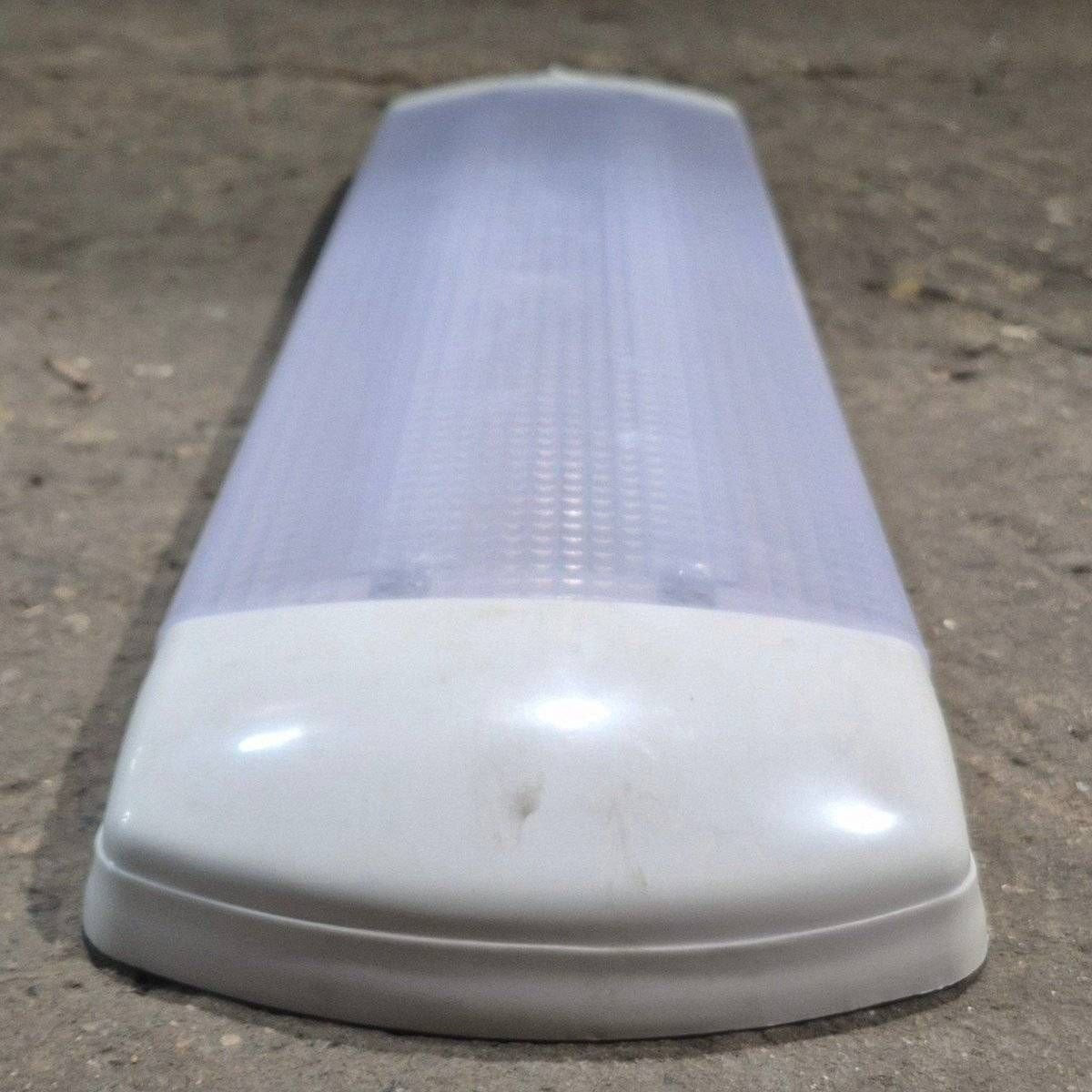 Used Dual Fluorescent Light Fixture - Model PY-755DS - Photo 4
