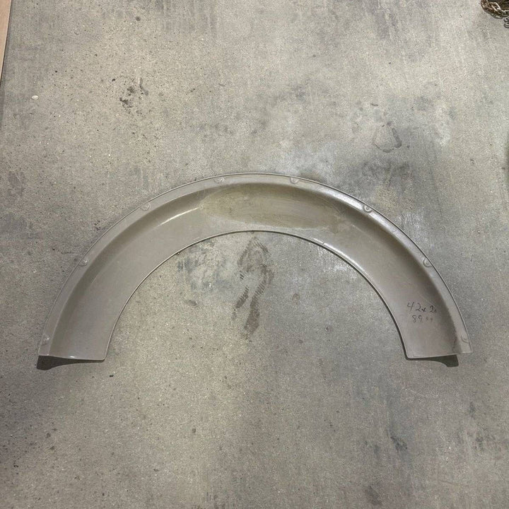 Used Fender Skirt 48" X 24 3/4" - Photo 4
