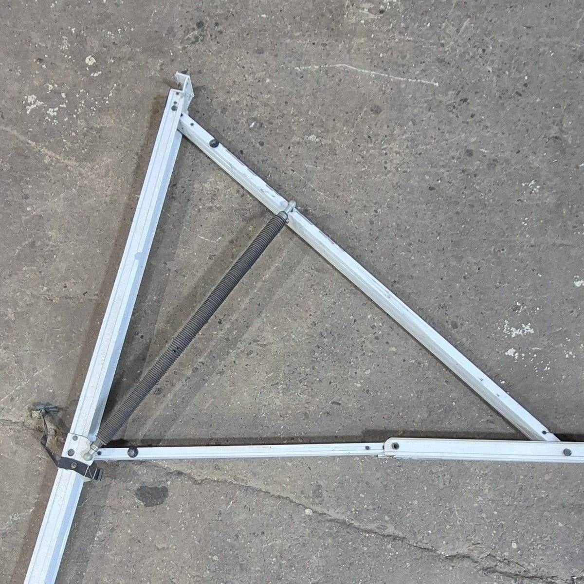 Used Dometic Awning Arm, Drive (Front), White, 64 1/2
