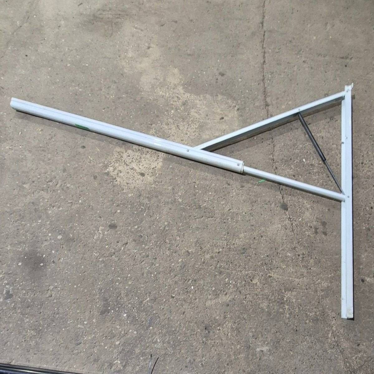 Used Dometic Awning Arm, Idler (Rear), White, Non-Adjustable Pitch, 66