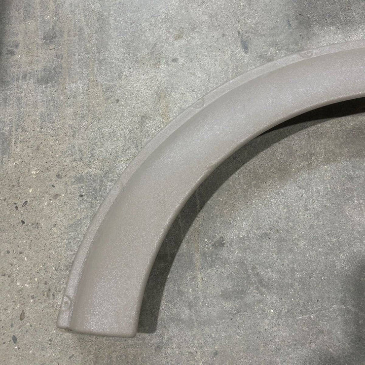 Used Fender Skirt 48" X 24 3/4" - Photo 6