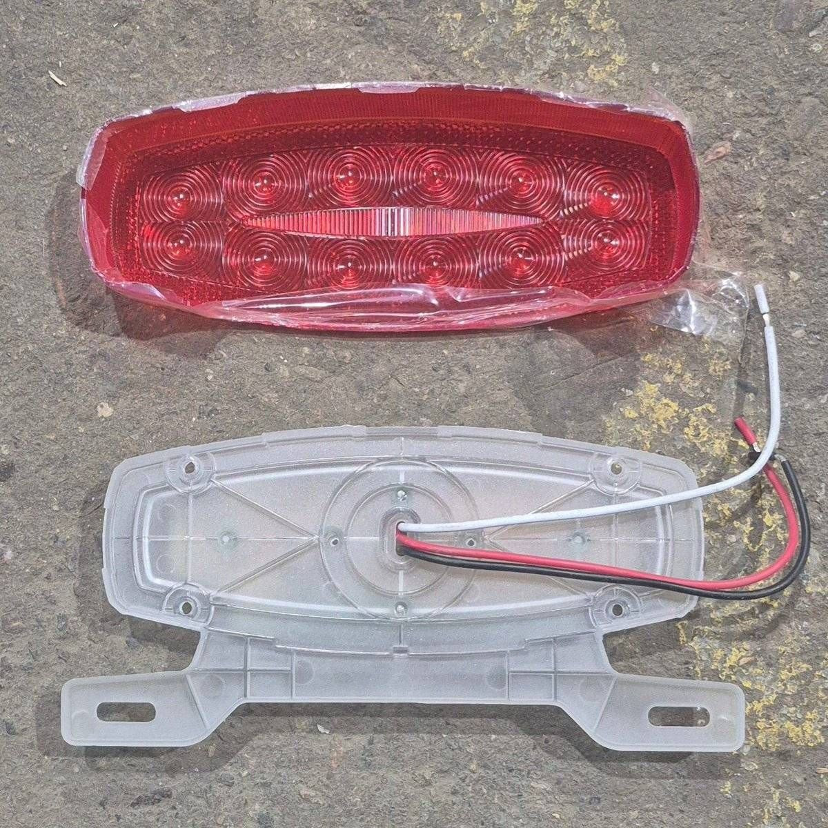 Used RV Tail Light Assembly, With License Plate Bracket, 8.625
