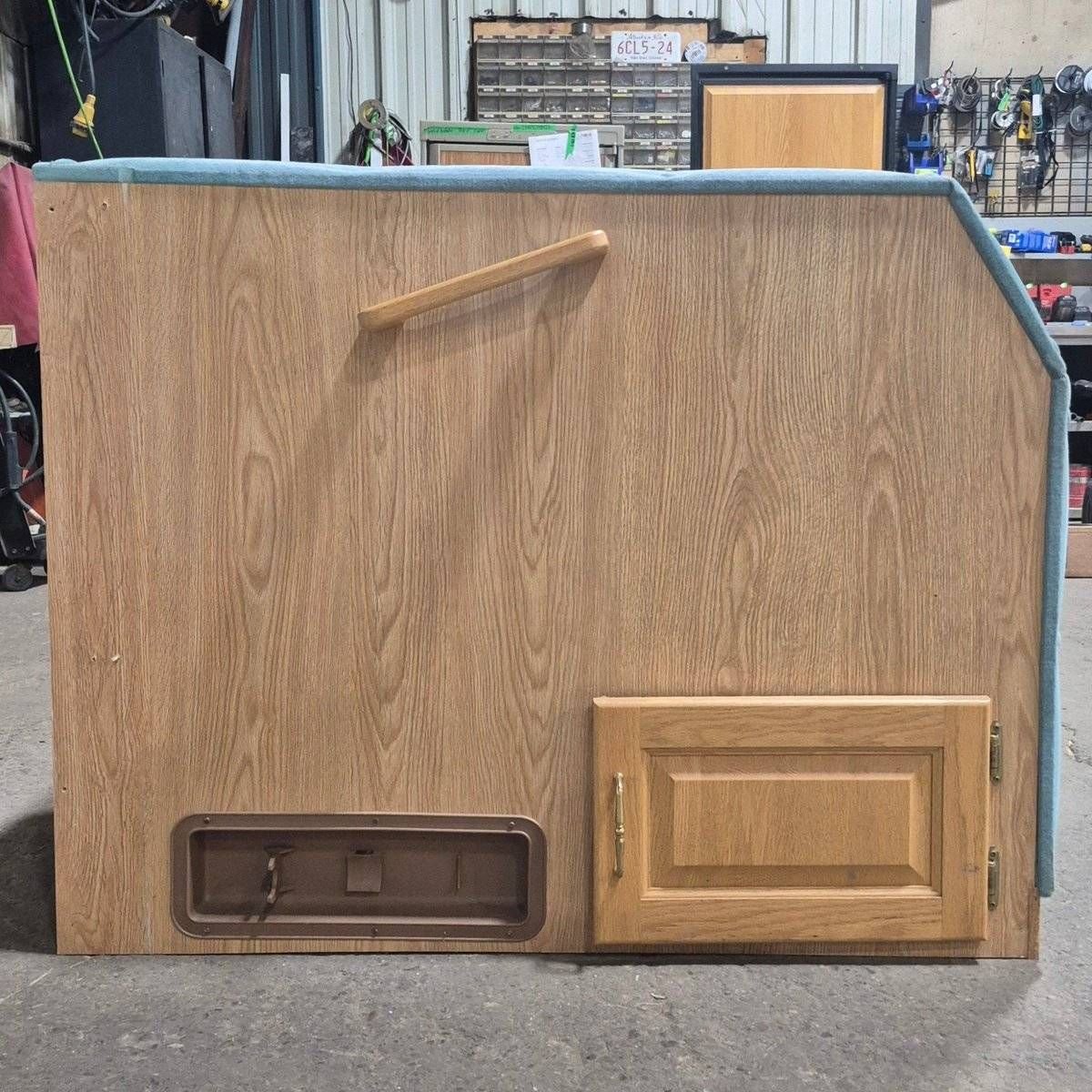 Used Complete RV Dinette Set, Does include table hardware - 78" x 40 3/4" x 32" - Photo 8