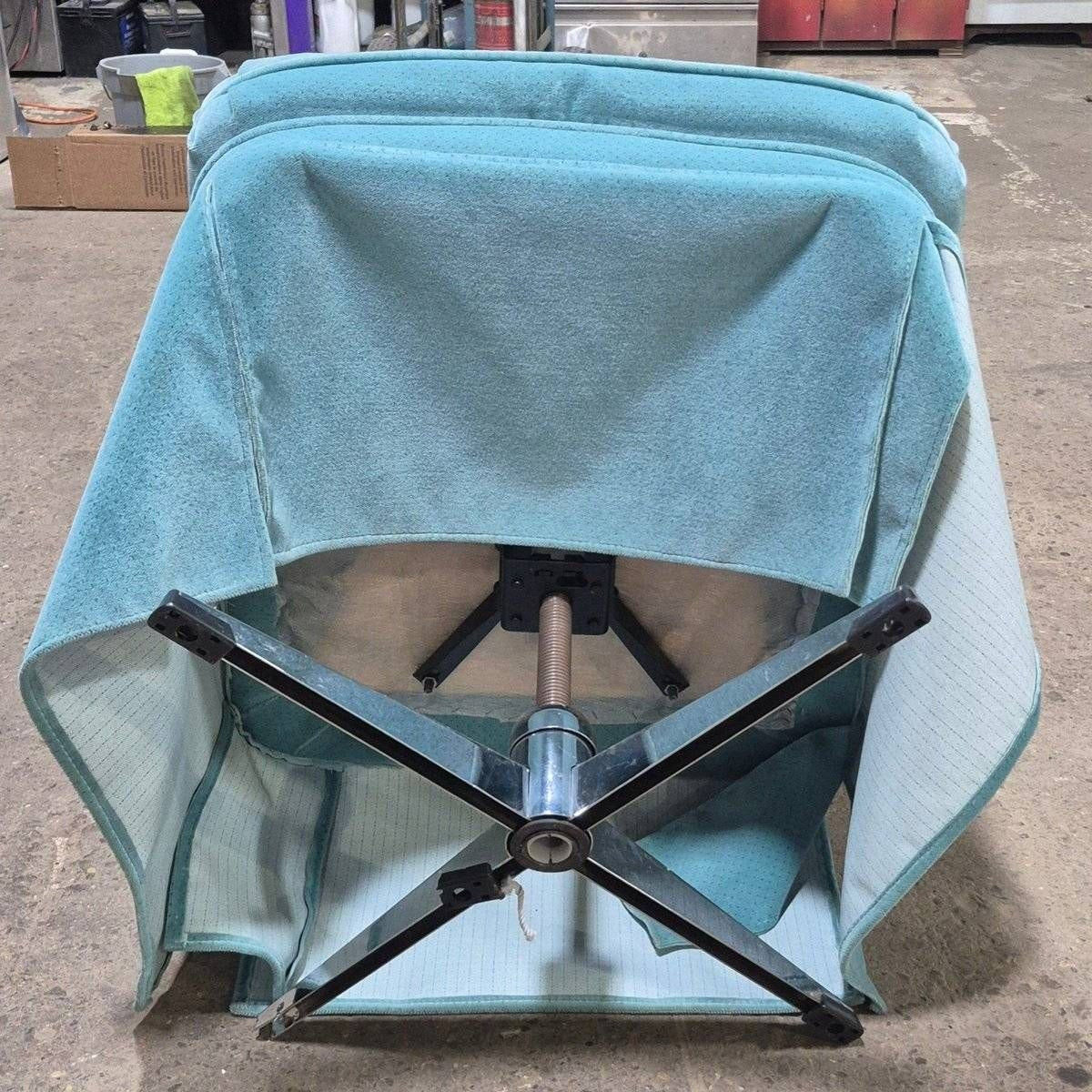 Used RV Chair - 38 1/4" H x 25" W x 28" D - Photo 8