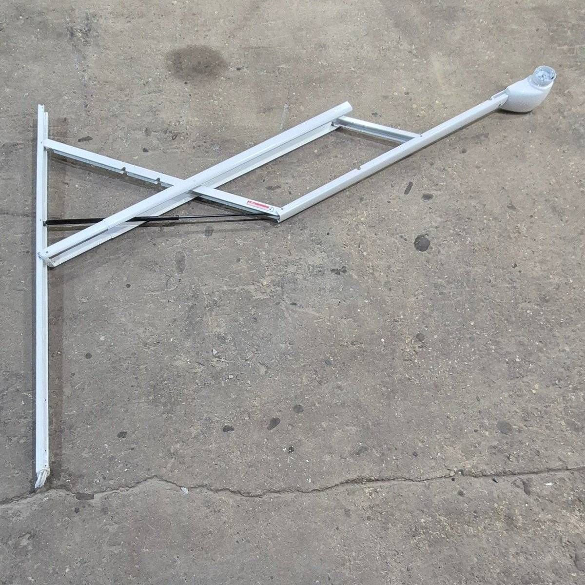 Used Carefree Awning Arm, Drive (Front), White, 66 1/2" - Travel'r , R001642WHT - Photo 8