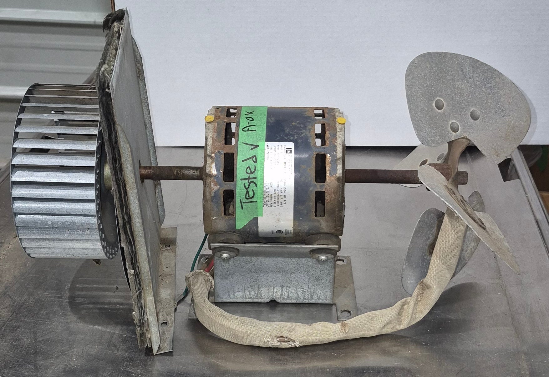 Used Dometic / Duo-therm Air Conditioner Blower Motor Assembly