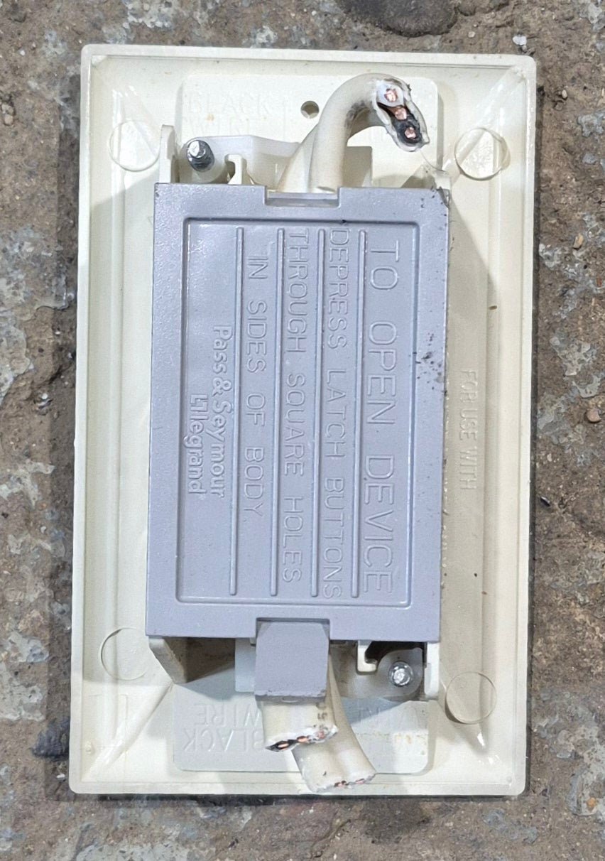 Used 110V RV Single Light Switch - Young Farts RV Parts