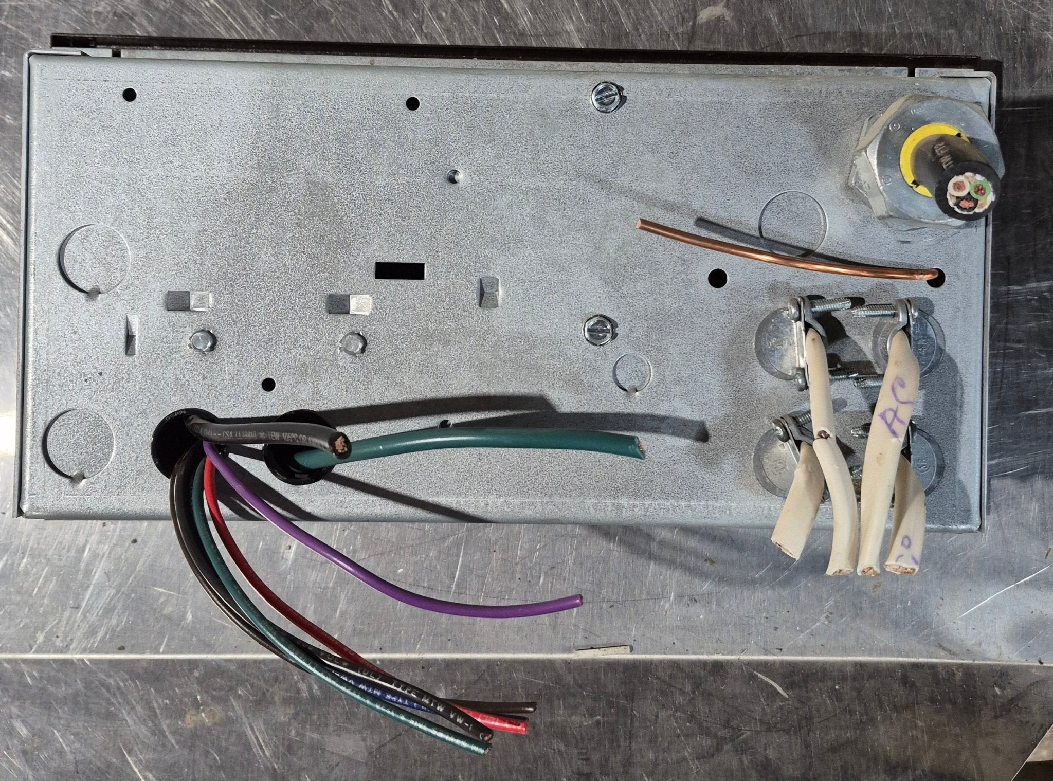 Used 30 AMP Magnetek DC Distribution Panel - Model 80 - Young Farts RV Parts