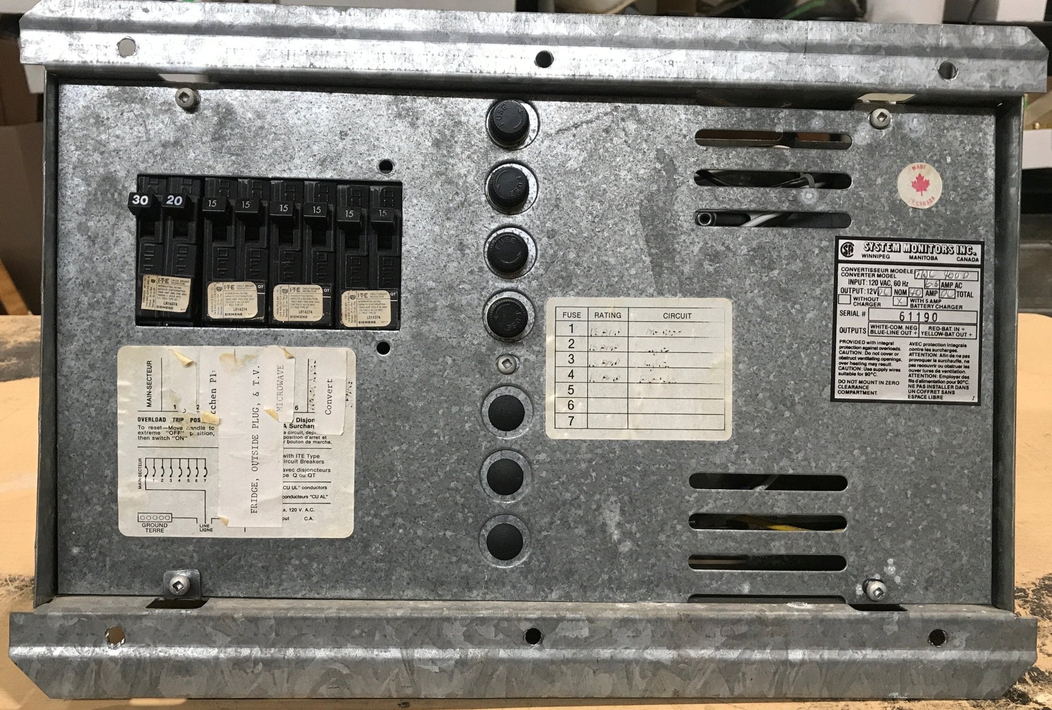 Used 40 AMP Systems Monitors Converter - TNC400D - Young Farts RV Parts