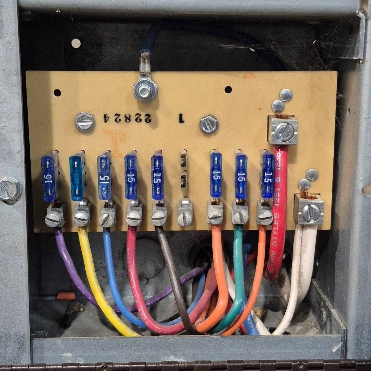 Used 45 AMP Magnetek Converter - Series 6300 A , Model 6345 - Young Farts RV Parts