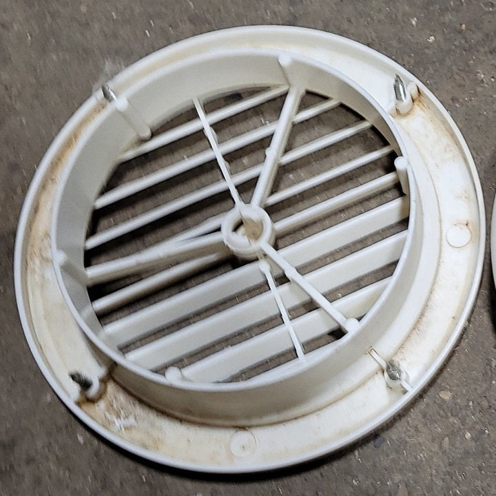 Used 5” Off White A/C Ducting- Single - Young Farts RV Parts