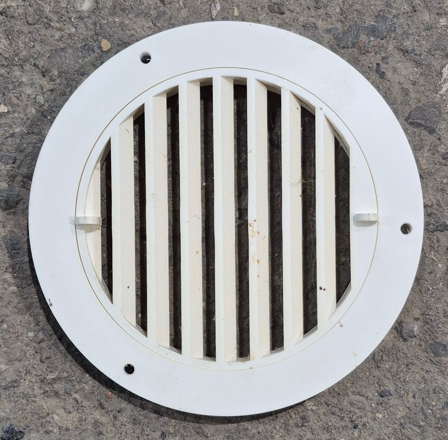 Used 5” Off White A/C Ducting - Young Farts RV Parts