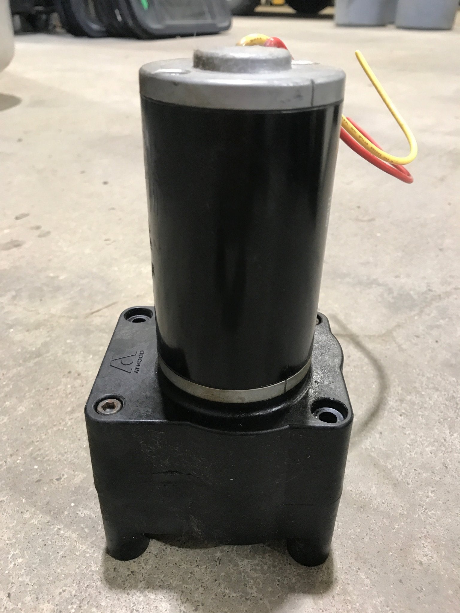 Used Atwood 75721 Electric Motor For R.V. Trailer Landing Gear 12VDC - Young Farts RV Parts