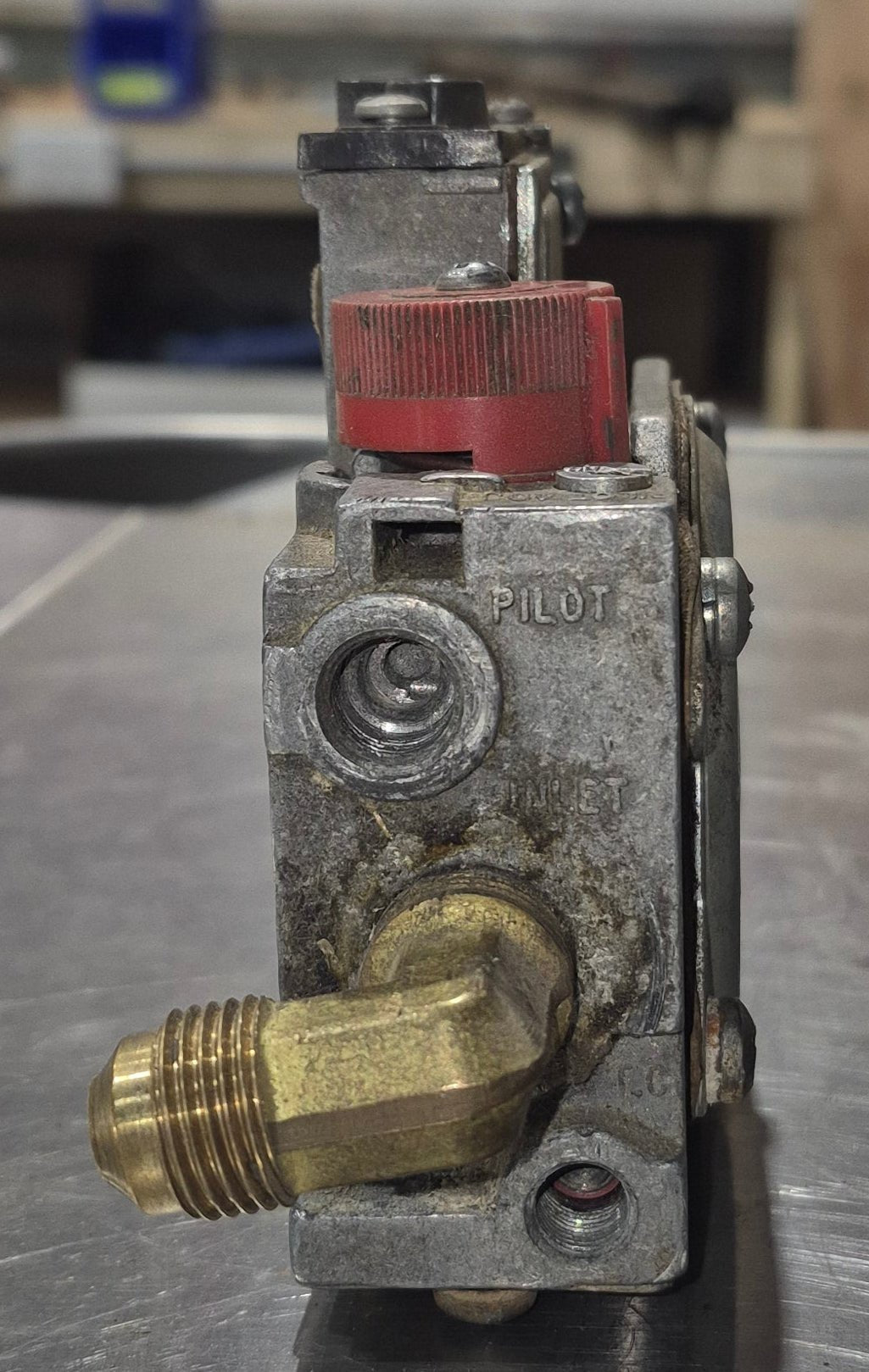 Used Atwood / HydroFlame (ITT General Controls) Furnace Gas Valve - Young Farts RV Parts