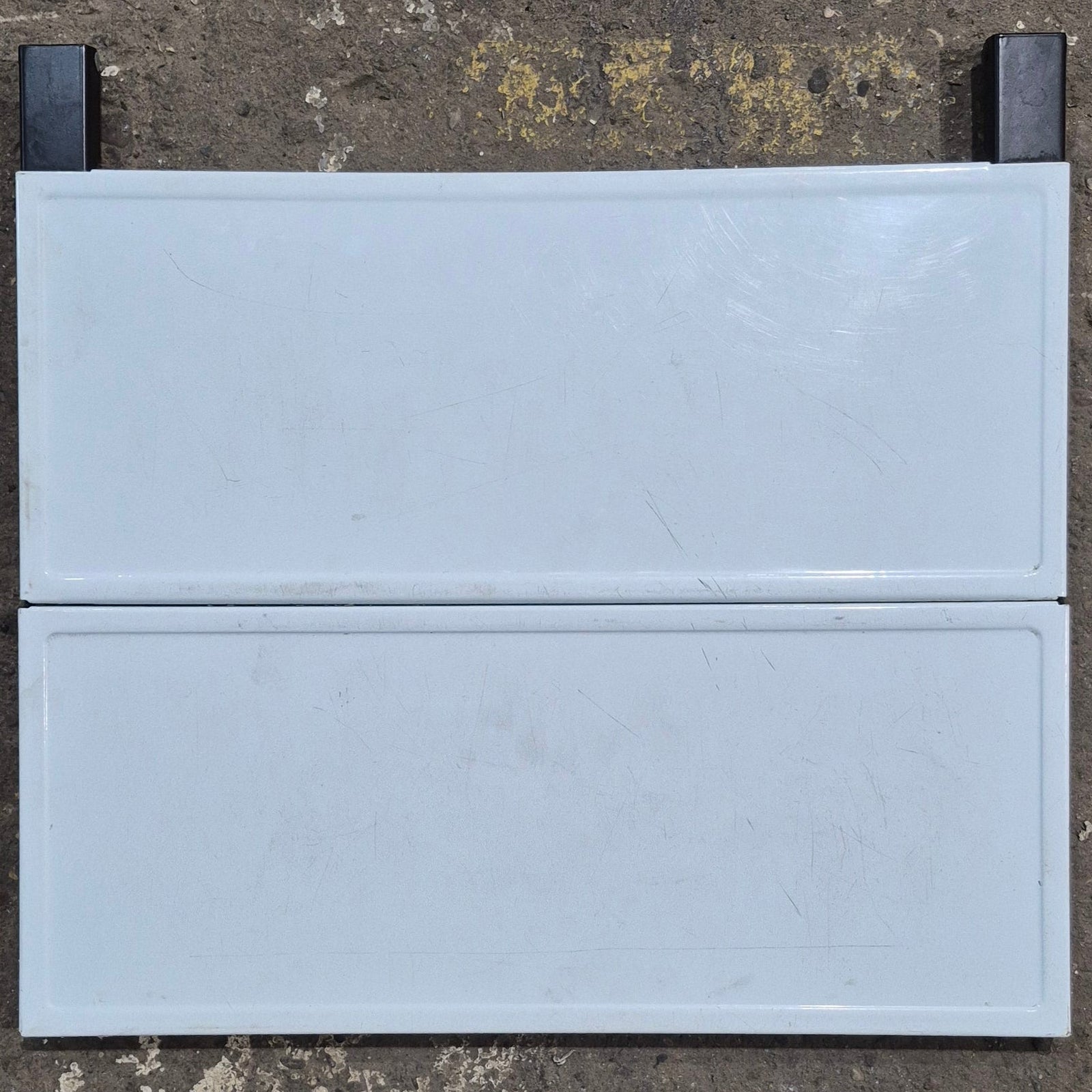 Used Atwood / Wedgewood Bi - Fold Cover for R - W1730W1 - Young Farts RV Parts