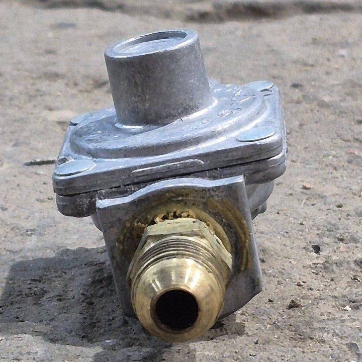 Used Atwood / Wedgewood Propane Regulator - 51062 - Young Farts RV Parts