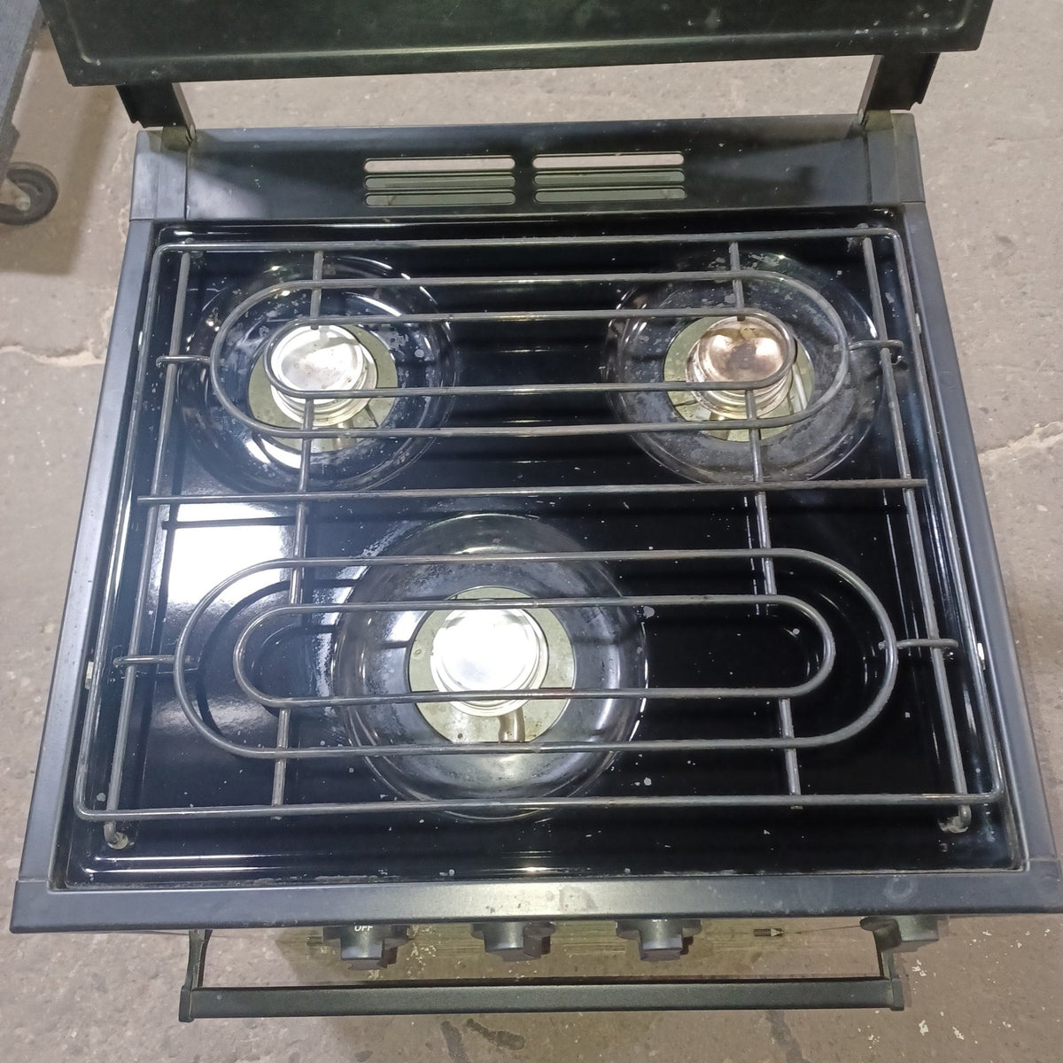 Used Atwood / Wedgewood Range Stove 3-Burner - R2137BGP - L 20