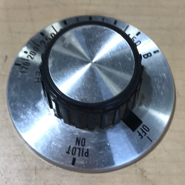 Used Atwood Wedgewood T-STAT Burner Knob R-1740 - Young Farts RV Parts