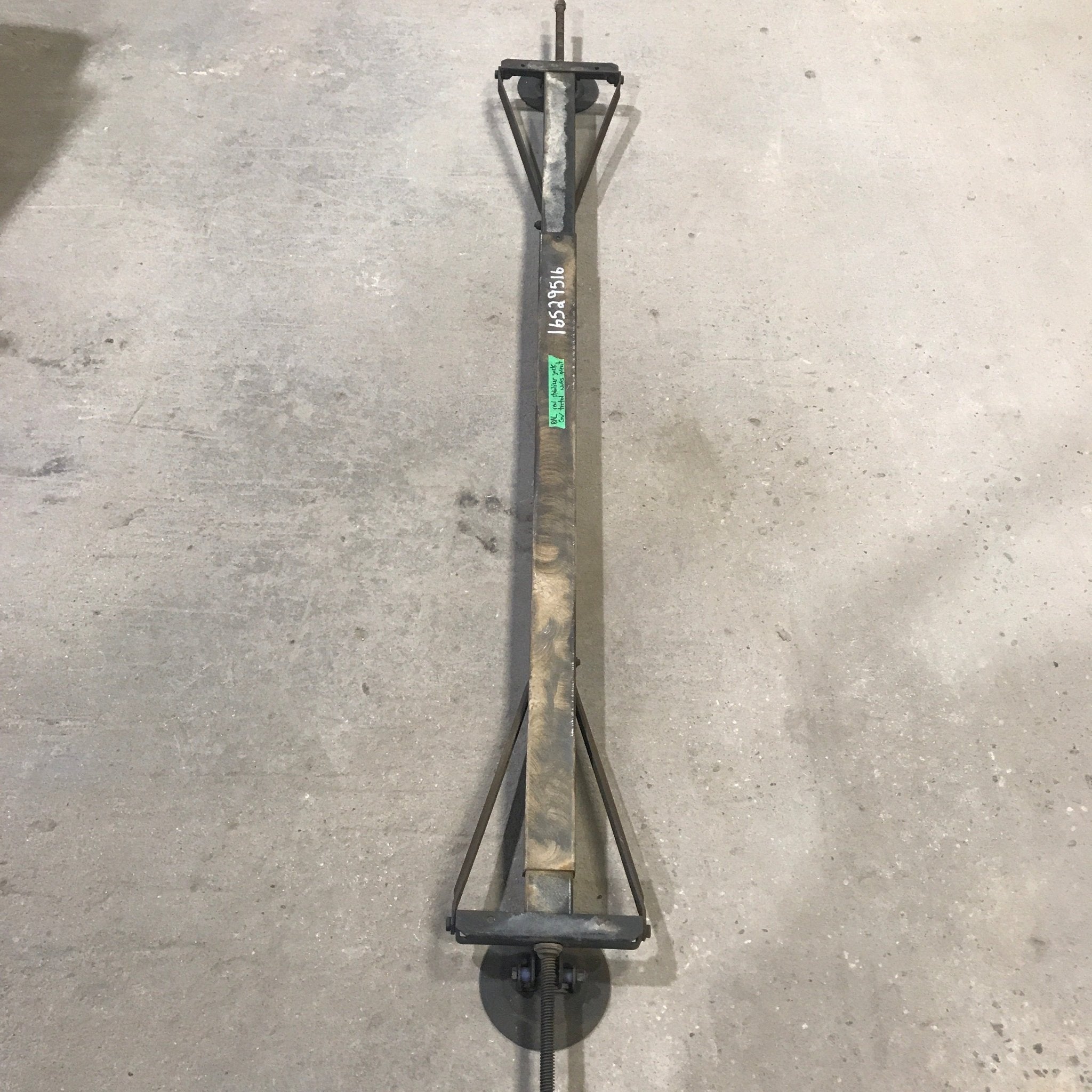 Used BAL Telescopic Stabilizer Jack 79" - Young Farts RV Parts