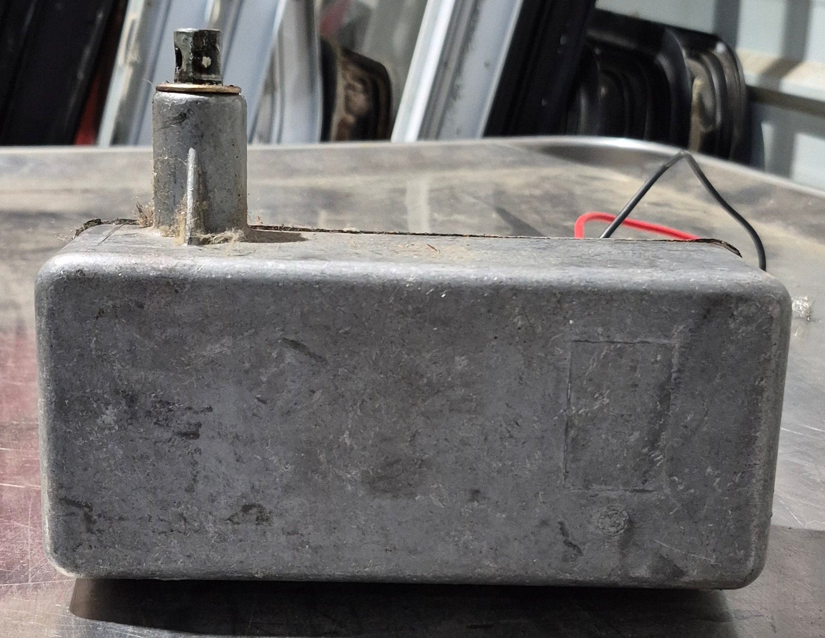 Used Barker RV Slide Out Motor - H - 200 (18015 R.H.) - Young Farts RV Parts