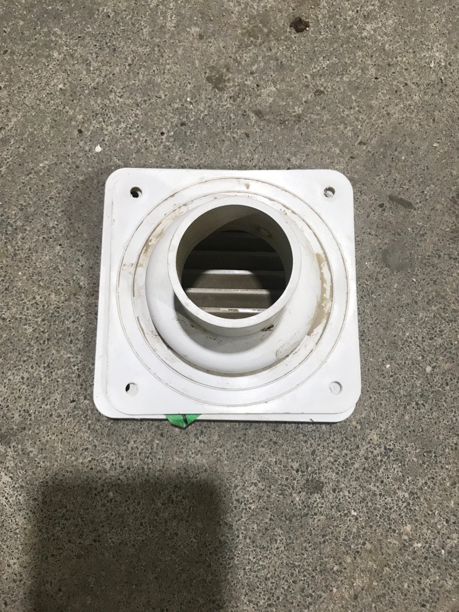Used Battery Box Vent - Off White - Young Farts RV Parts