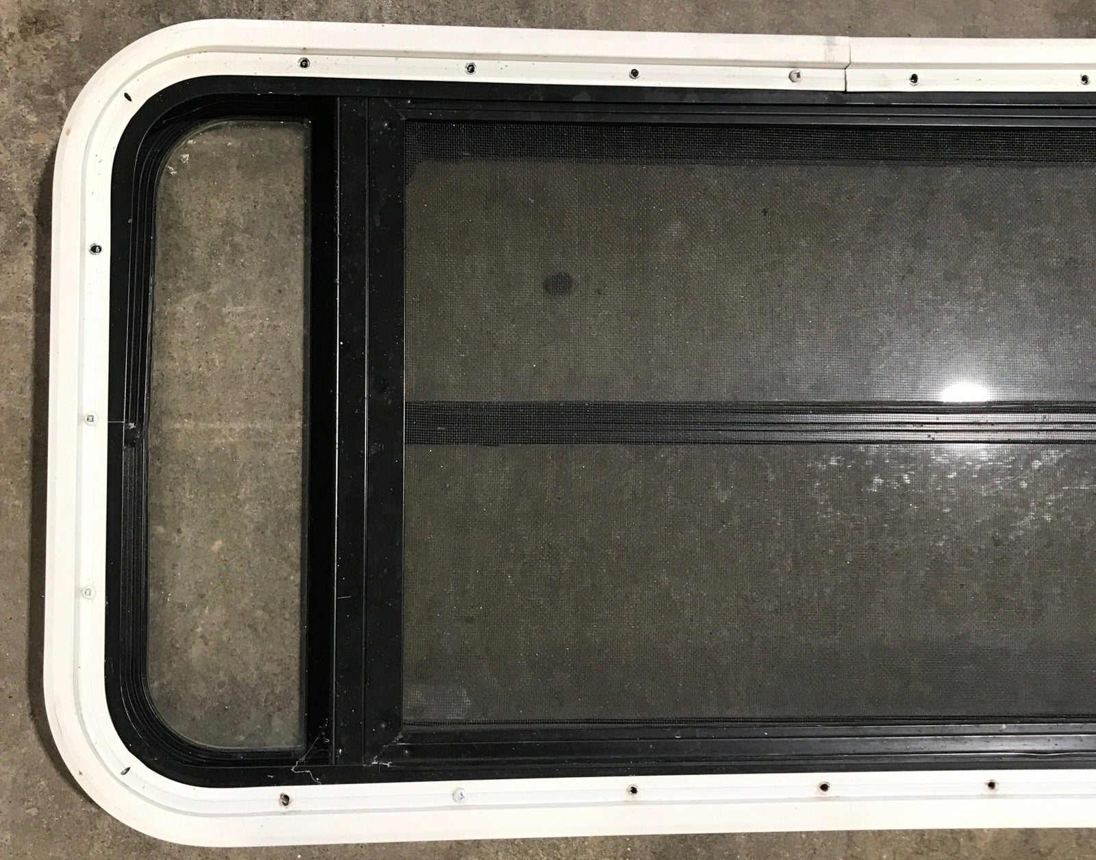 Used Black Radius Opening Window : 35
