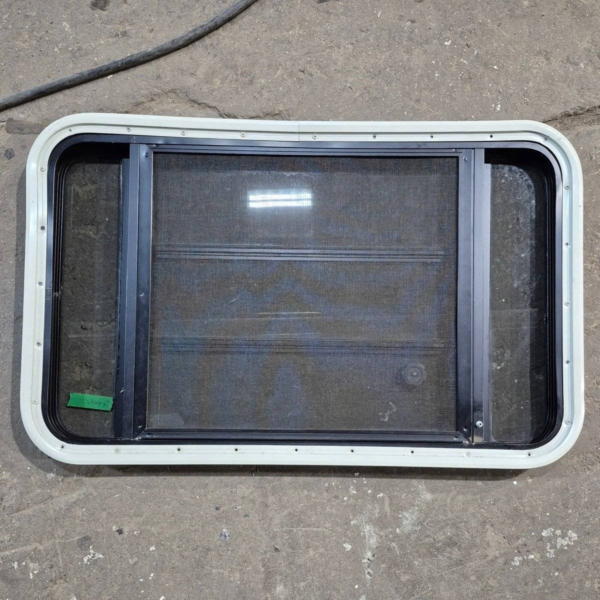 Used Black Radius Opening Window : 35