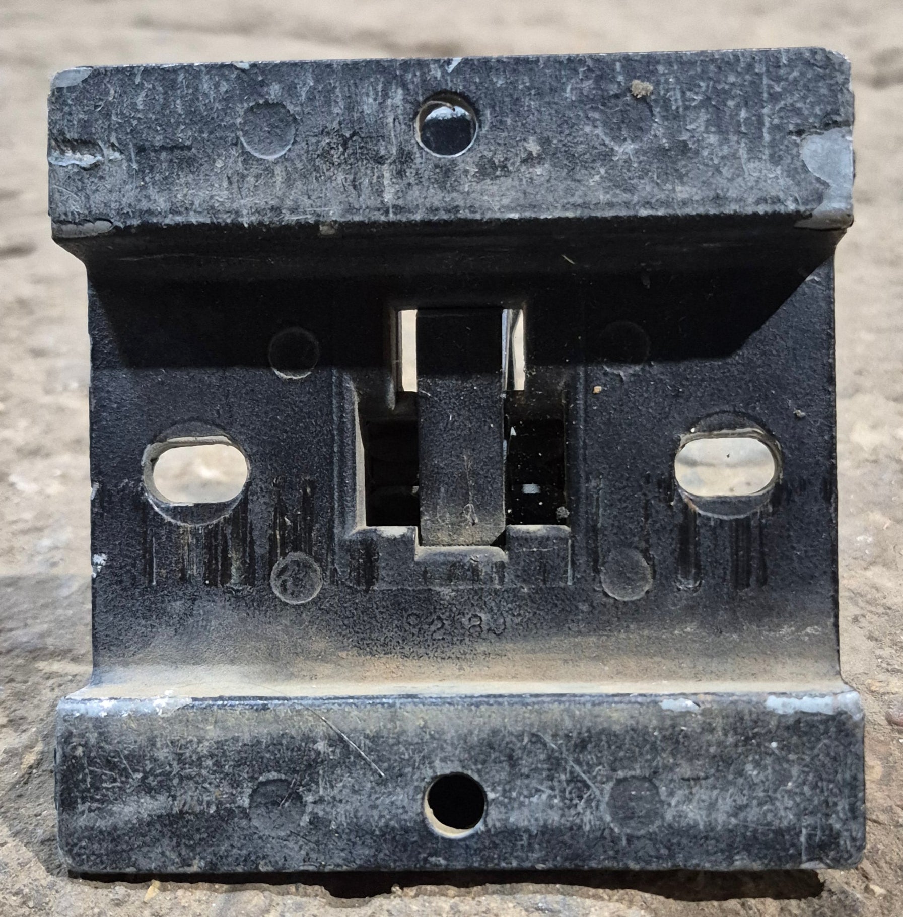 Used Carefree Bottom Bracket 901019 - Young Farts RV Parts