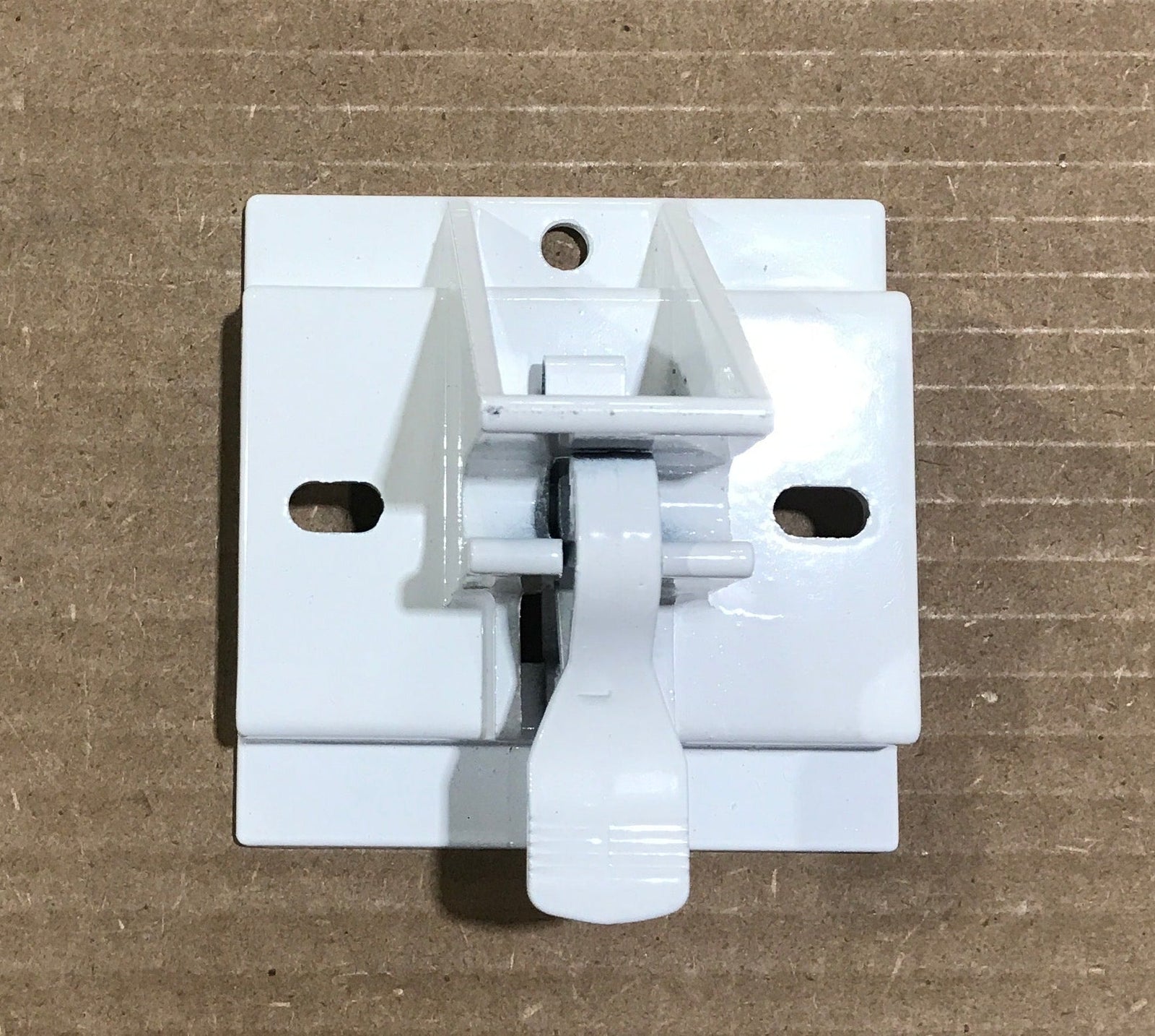 Used Carefree Bottom Bracket, White - 901019W - Young Farts RV Parts