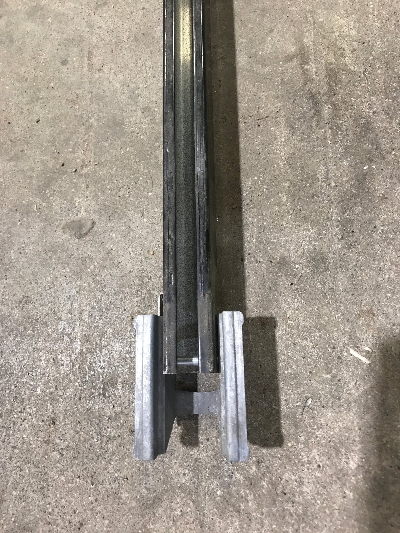 Used carefree fiesta lite Lower Brace Right Front Rafter arm R001669 - 006 - Young Farts RV Parts