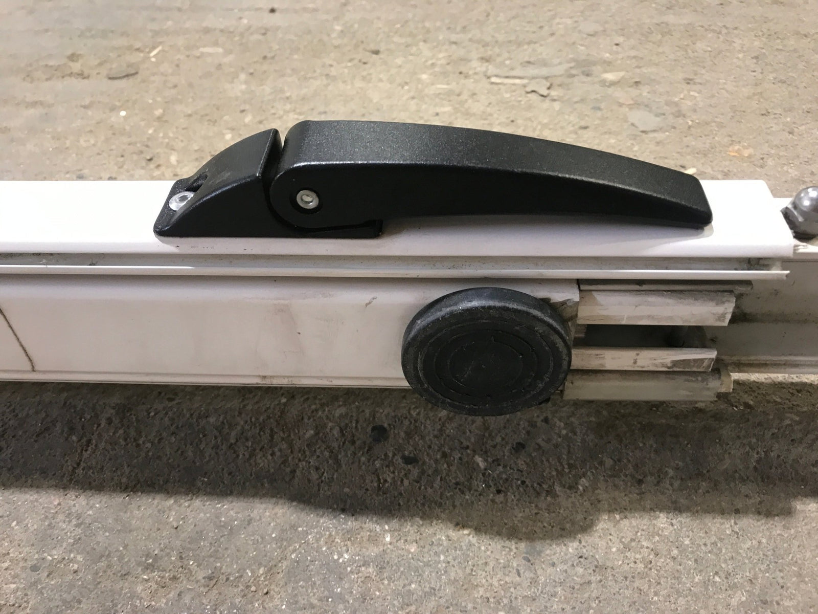 Used CareFree Fiesta Single Manual Arm - Young Farts RV Parts