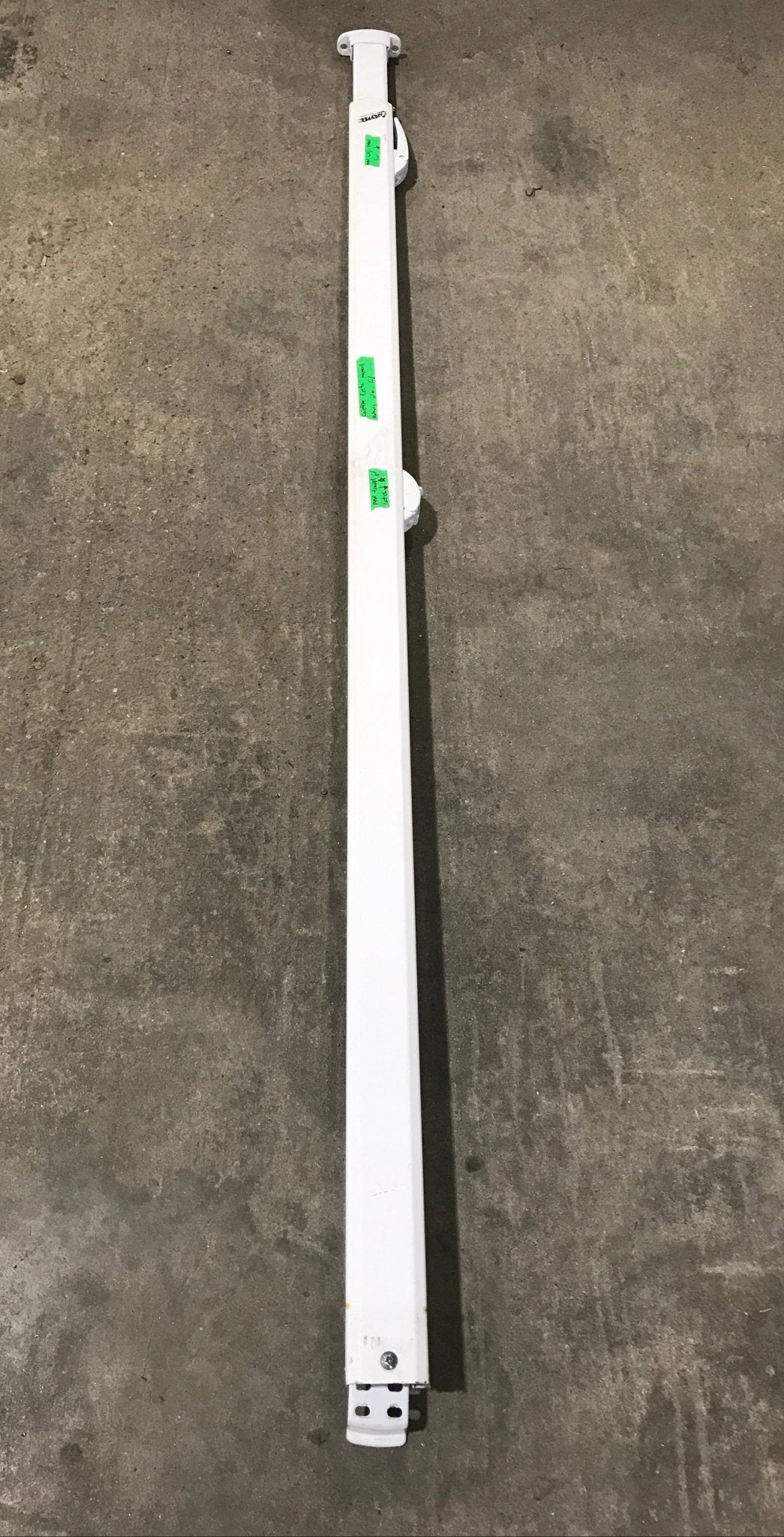 Used CareFree Fiesta Single Manual Arm - Young Farts RV Parts