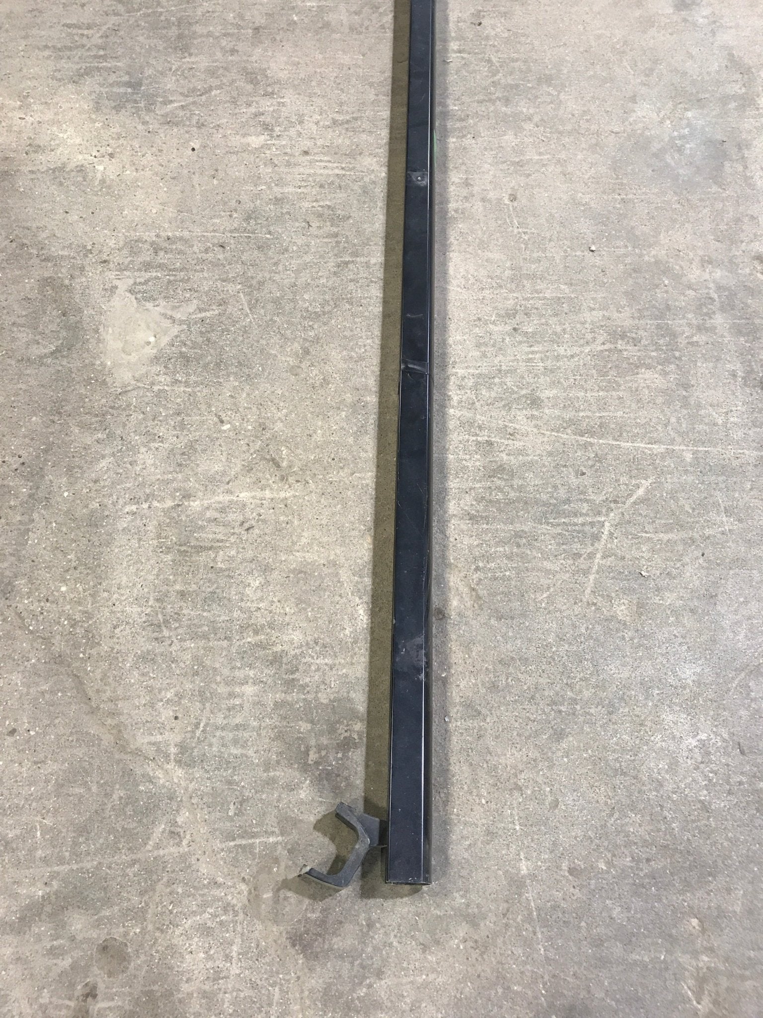 Used CareFree Fiesta Single Manual Arm - Young Farts RV Parts