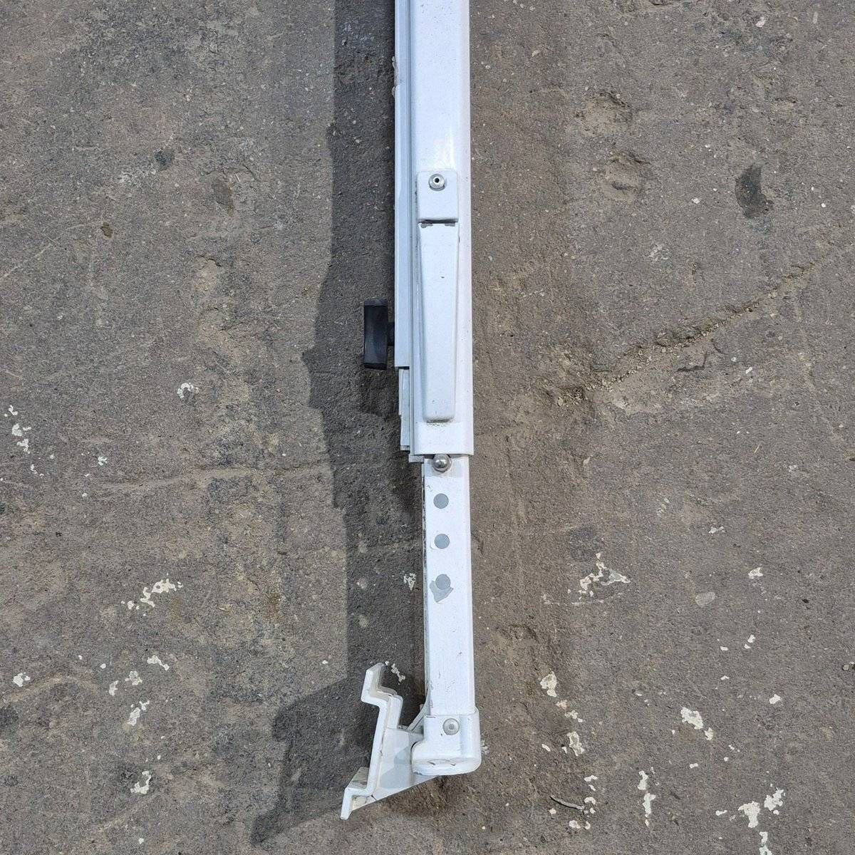 Used CareFree Fiesta Single Manual Arm - 72