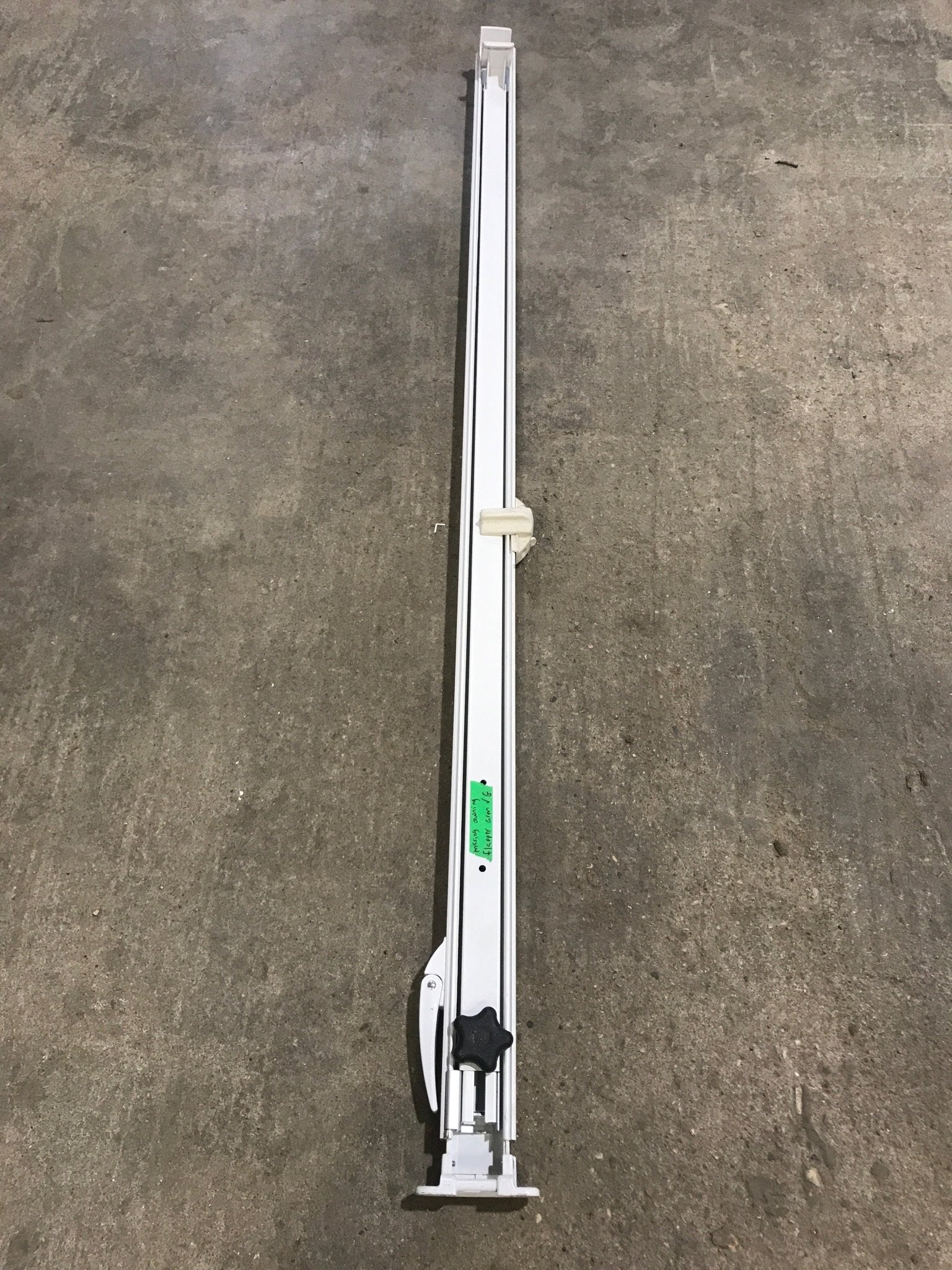 Used CareFree Fiesta Single Manual Arm - Young Farts RV Parts