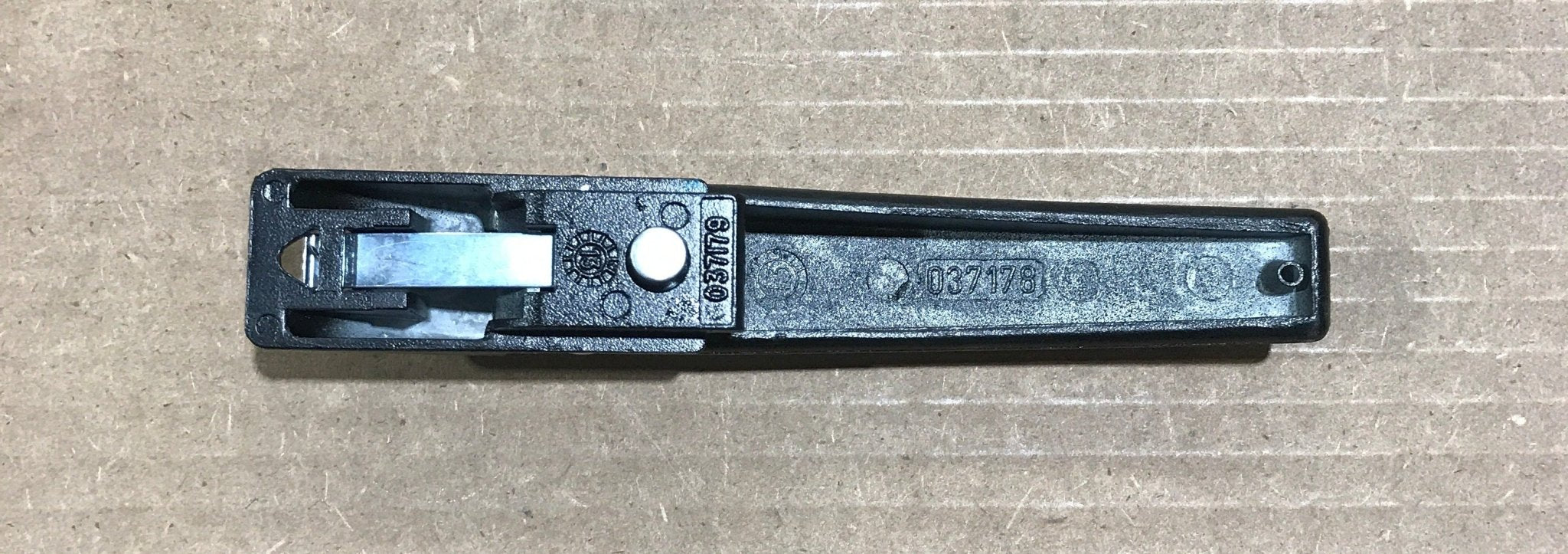 Used Carefree Lift Handle, Black - 901015 - Young Farts RV Parts