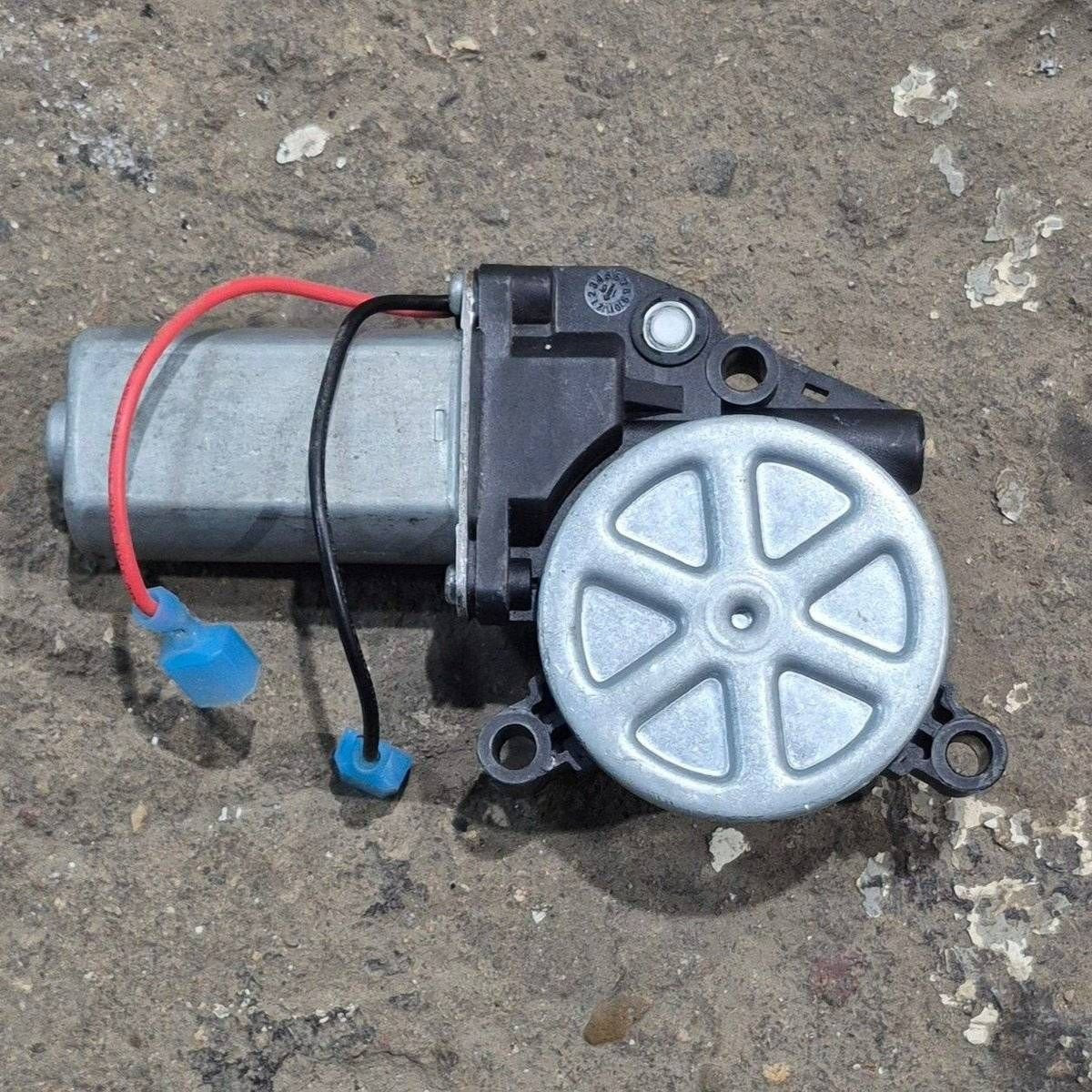Used Carefree Replacement Motor - R001832 - Young Farts RV Parts