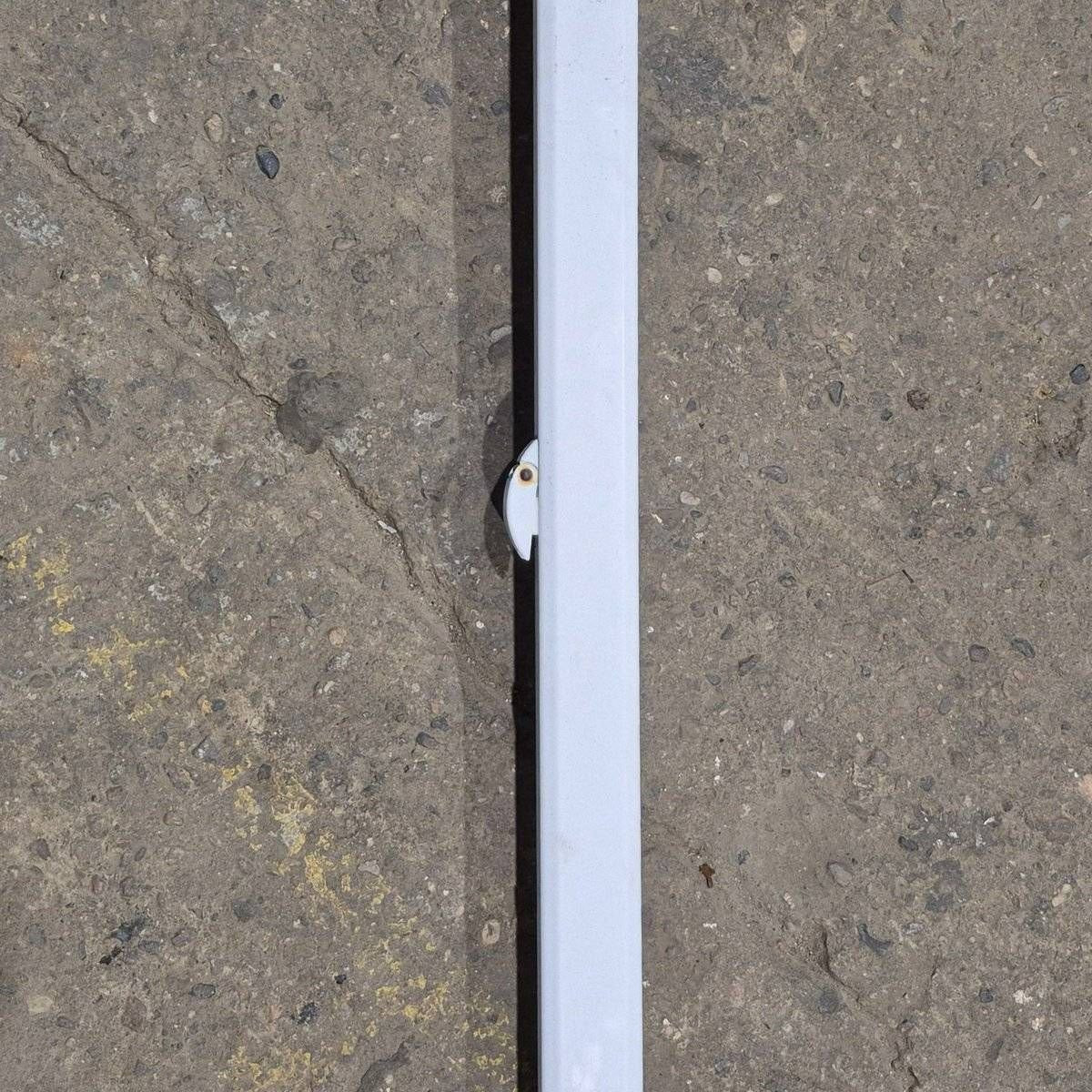 Used Carefree Single Manual Arm - R00411 - 301 - 55 - Young Farts RV Parts