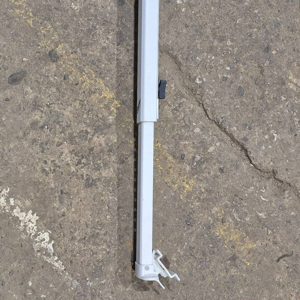 Used Carefree Single Manual Arm - R00411 - 301 - 55 - Young Farts RV Parts