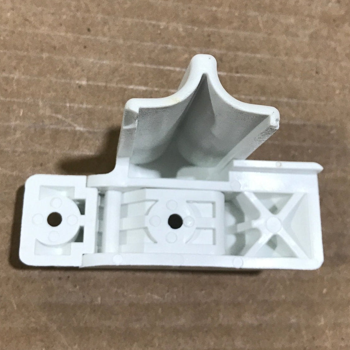 Used Carefree Travel Lock, White - 901017W - Young Farts RV Parts