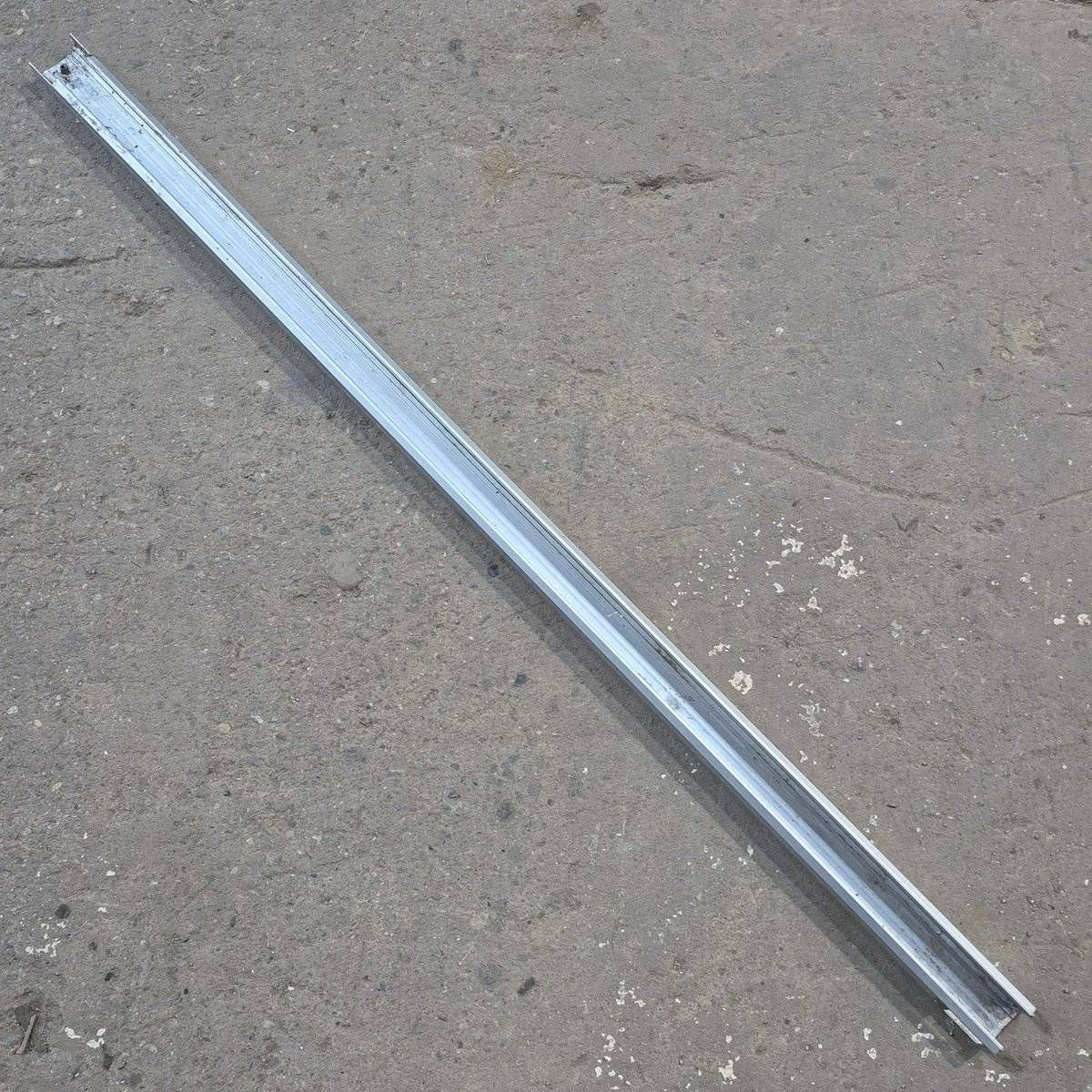 Used Carefree Upper Main Arm, Left (Rear), Silver (Satin), 66