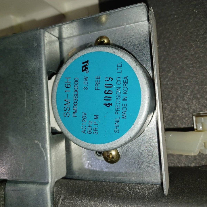Used Carrier Air Conditioner Ceiling Assembly - 99-00469-00 - Young Farts RV Parts