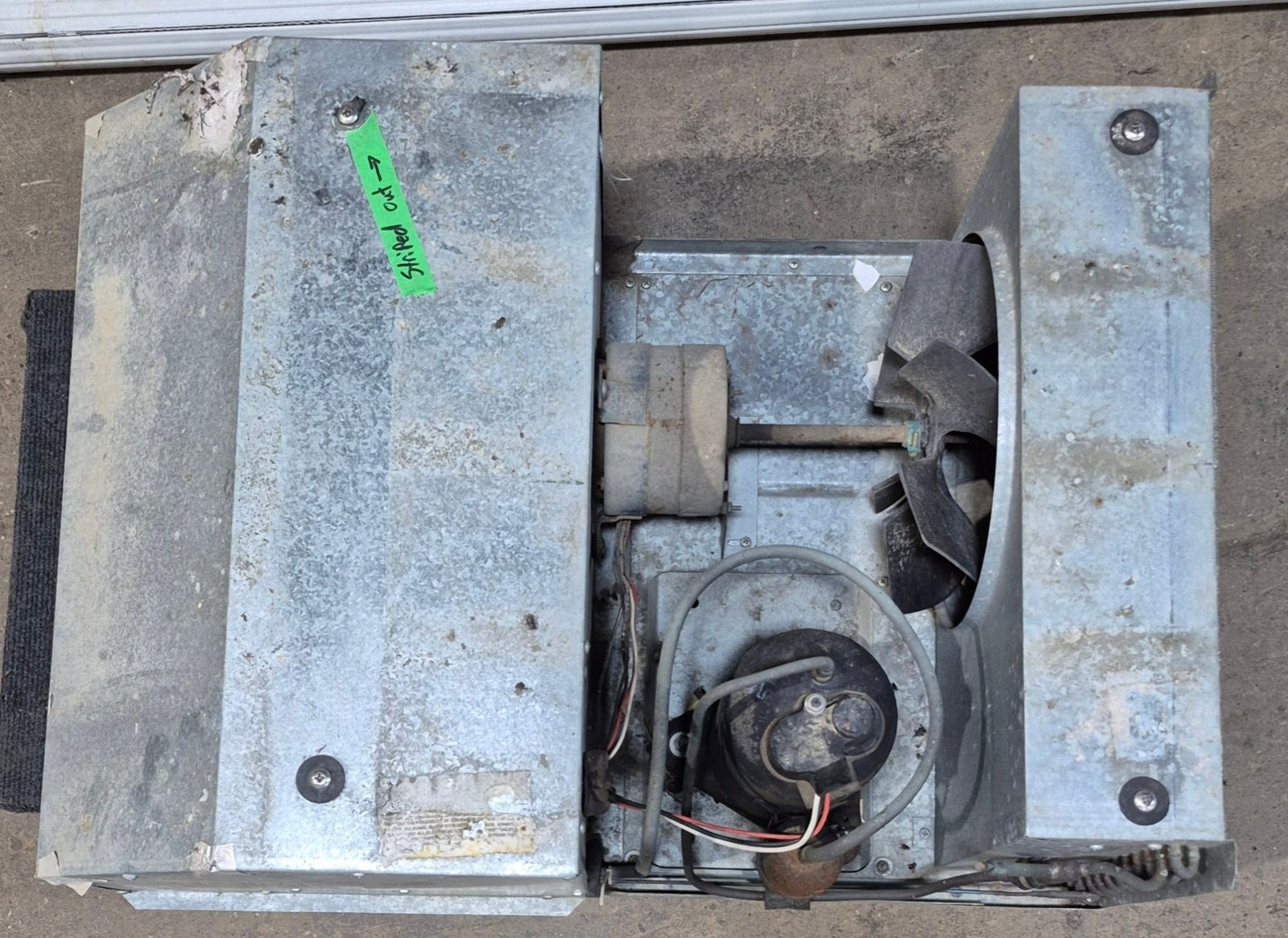 Used Coleman Air Conditioner Head Unit 7333D8664 - 13000 BTU Cool Only - Young Farts RV Parts