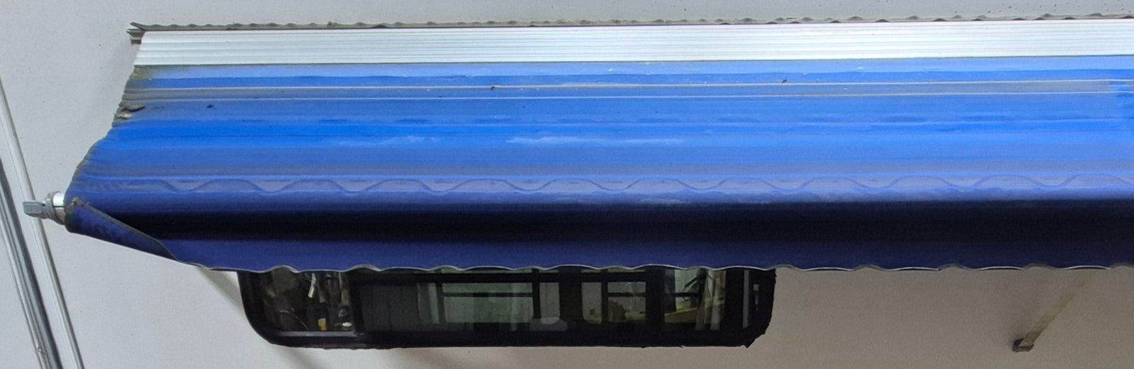 Used Complete A&E Deluxe Plus Window Awning 182