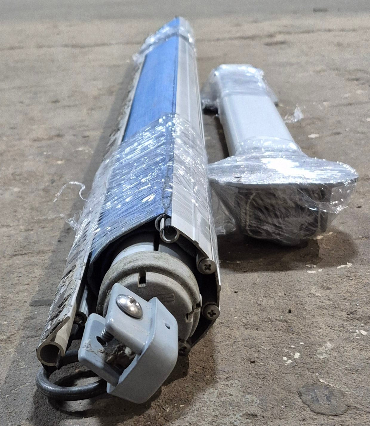 Used Complete A&E Deluxe Plus Window Awning 43" - Young Farts RV Parts