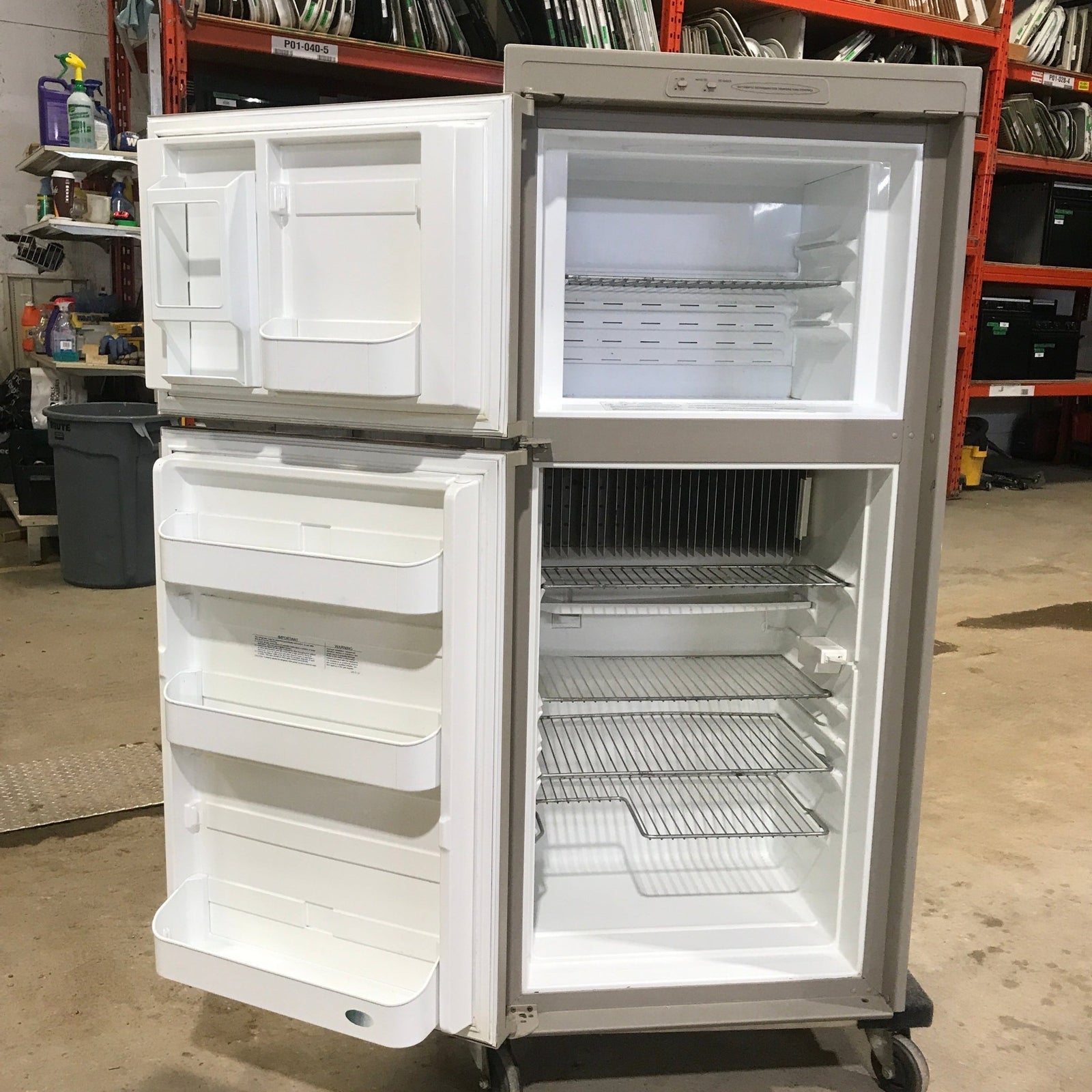 Used Complete Dometic Fridge, 2 - WAY - RM2652 - Young Farts RV Parts