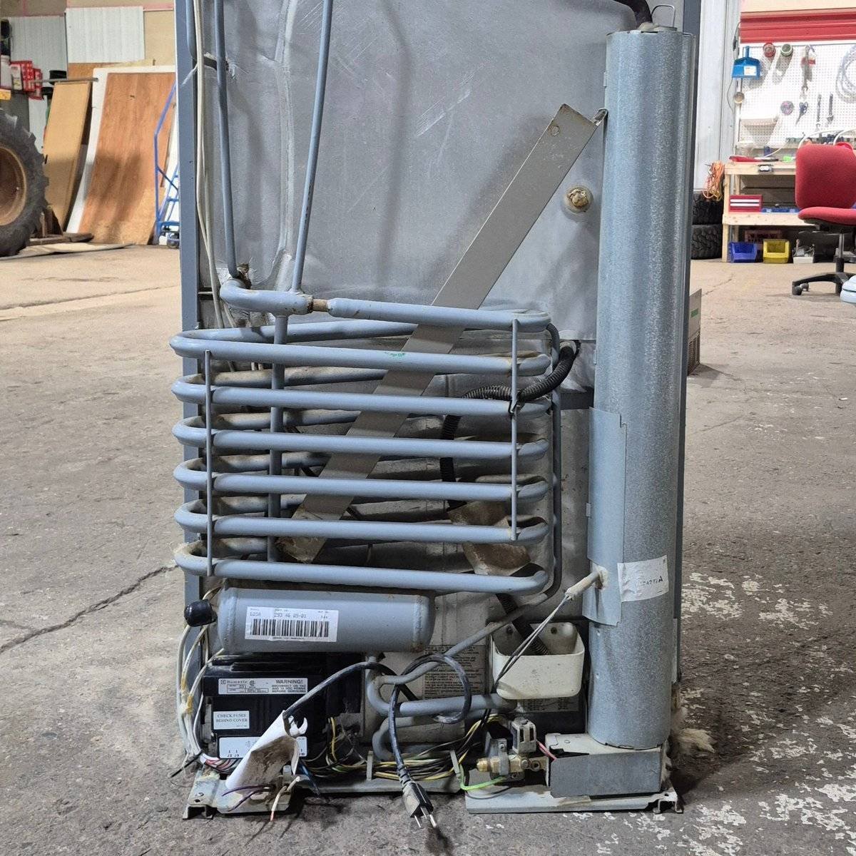 Used Complete Dometic Fridge, 2 - WAY - RM2652 - Young Farts RV Parts